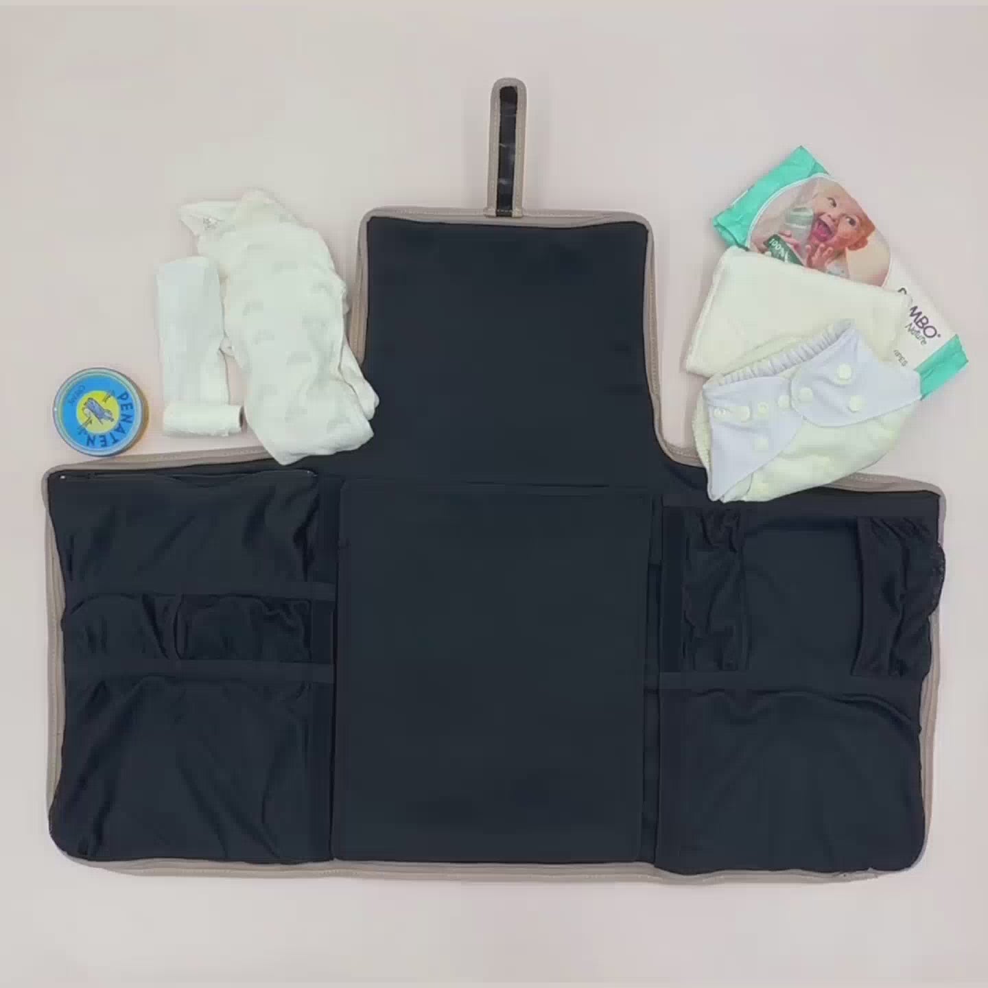 How the Coco Alexander Diaper Bag works